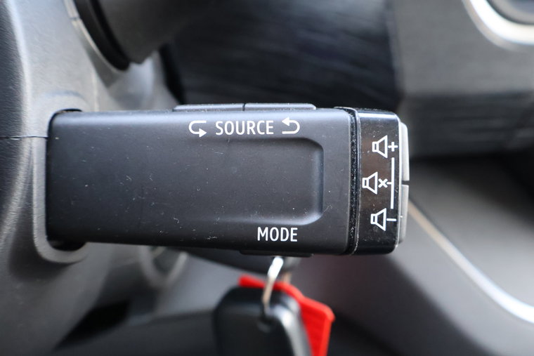 Vehicle Image 34