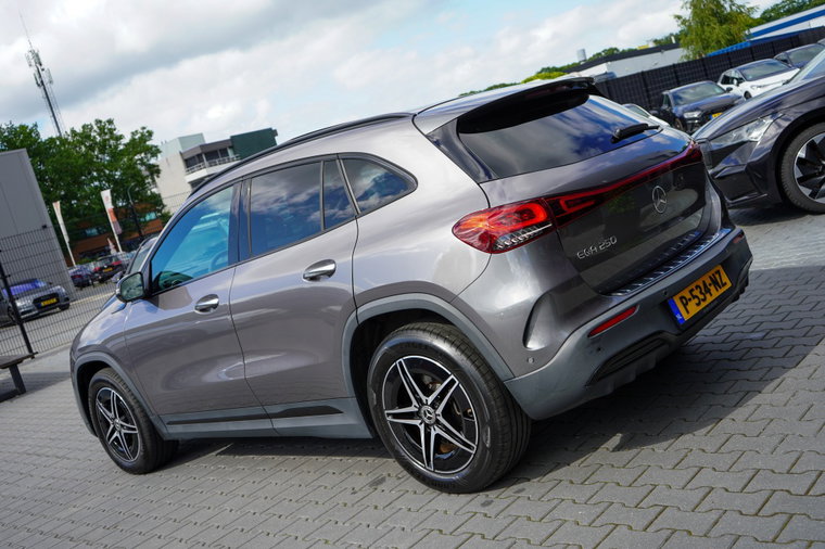 Vehicle Image 50