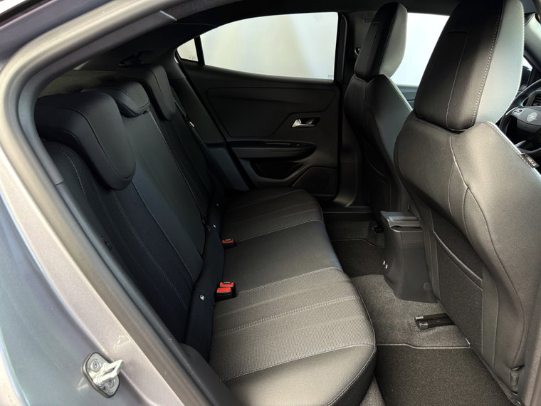 Vehicle Image 45