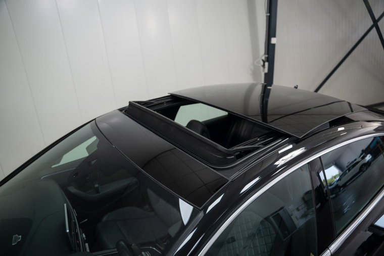 Vehicle Image 48