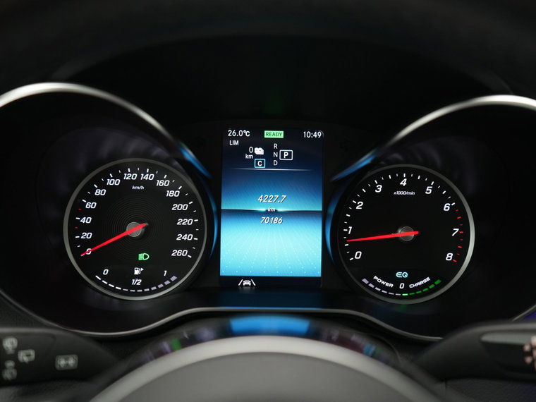 Vehicle Image 36