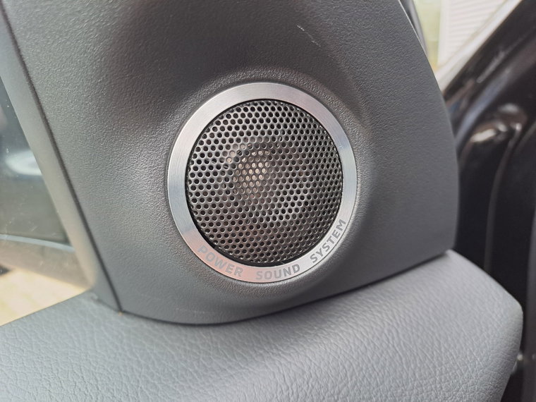 Vehicle Image 36