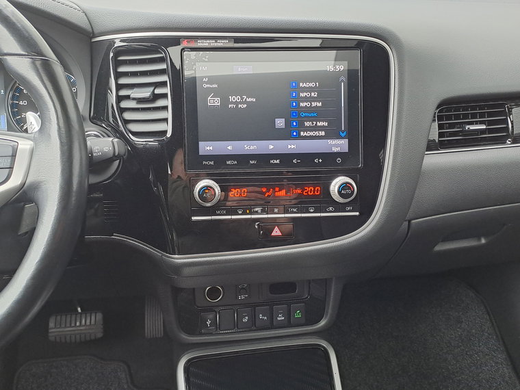 Vehicle Image 39
