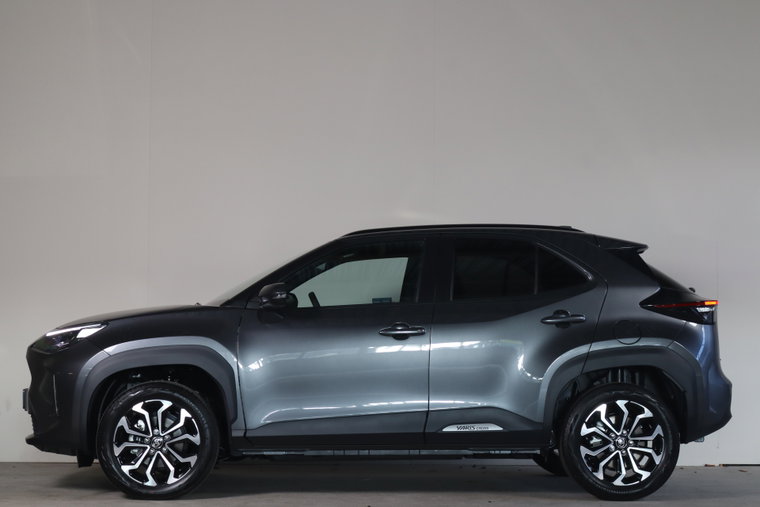 Vehicle Image 10