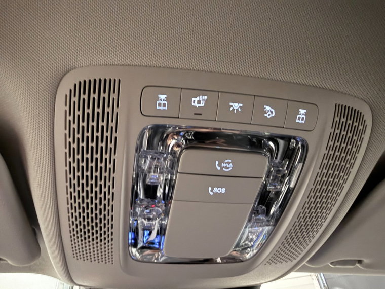 Vehicle Image 51