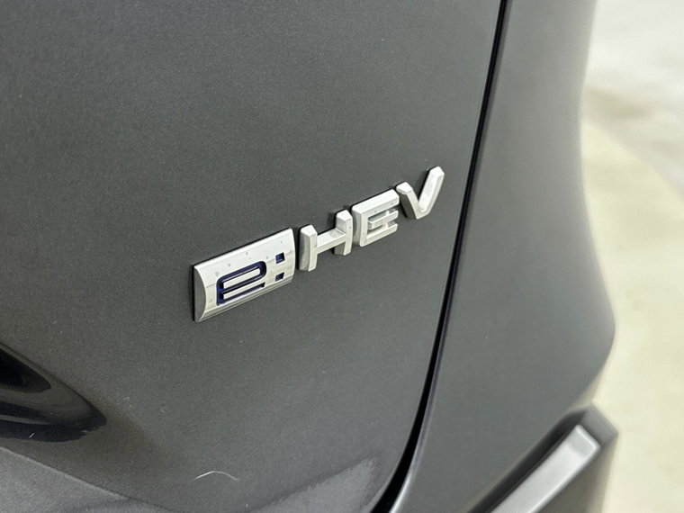 Vehicle Image 14