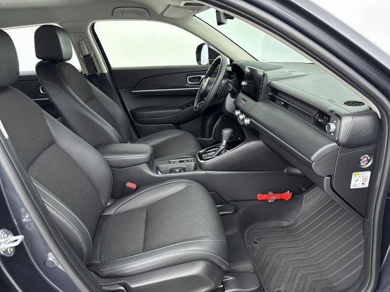 Vehicle Image 31