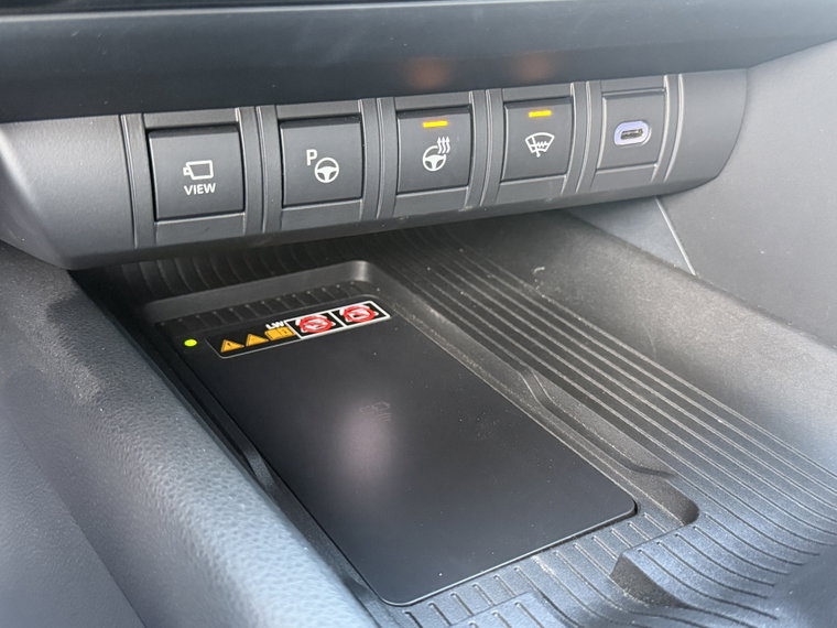 Vehicle Image 38