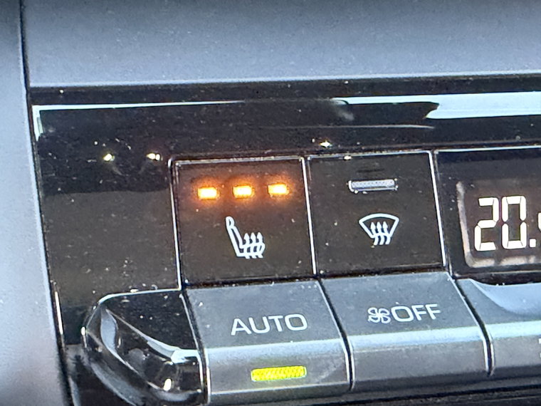 Vehicle Image 39