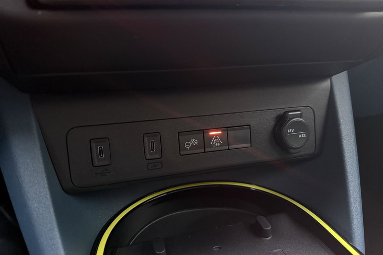 Vehicle Image 26