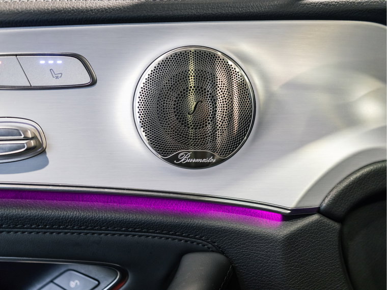 Vehicle Image 28