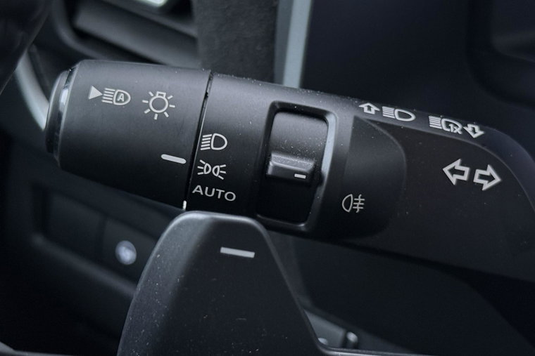 Vehicle Image 40