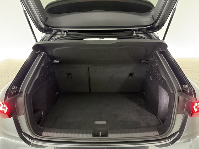 Vehicle Image 41