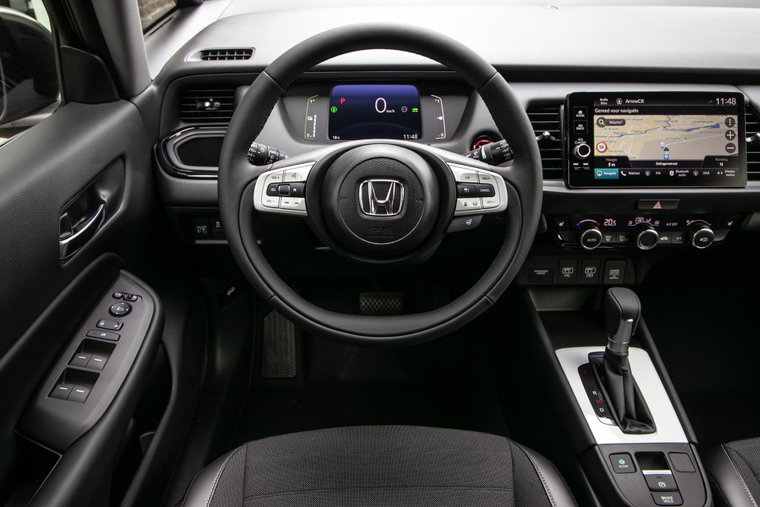 Vehicle Image 15