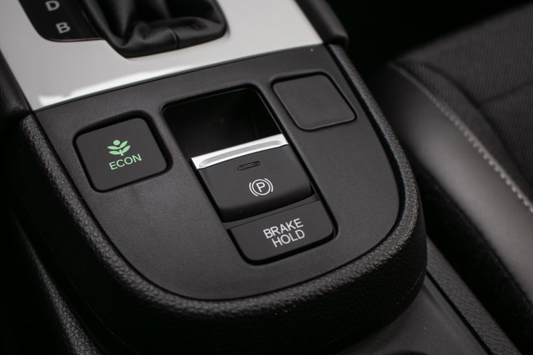 Vehicle Image 24