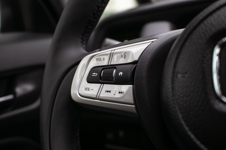 Vehicle Image 35