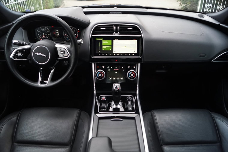 Vehicle Image 37