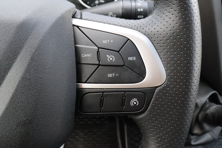 Vehicle Image 26