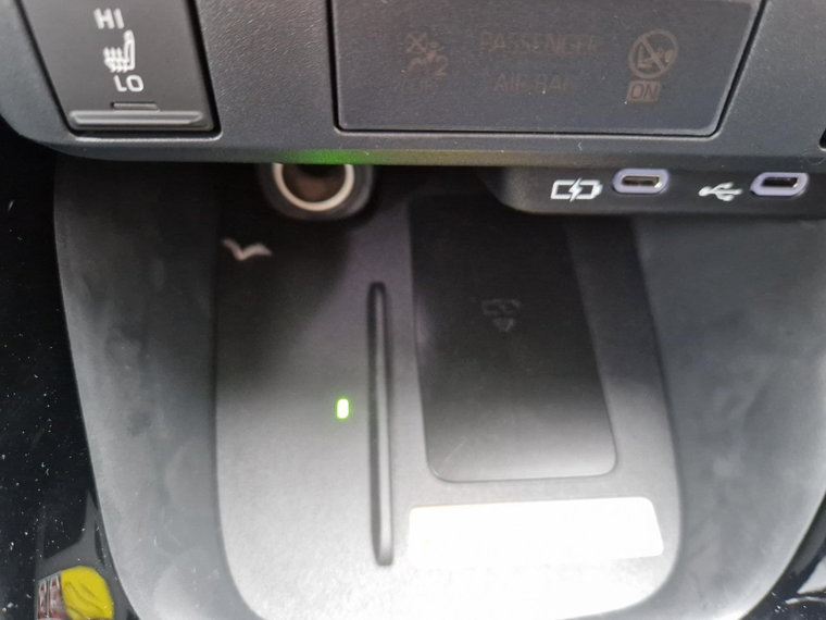 Vehicle Image 24