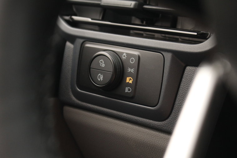 Vehicle Image 27
