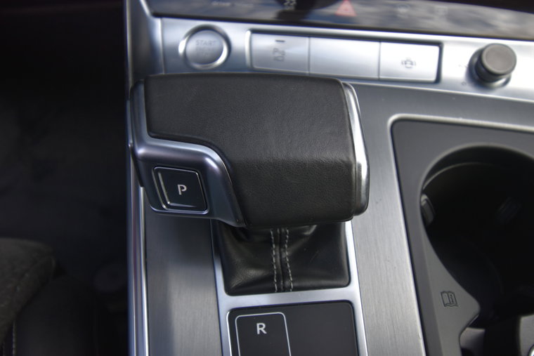 Vehicle Image 37