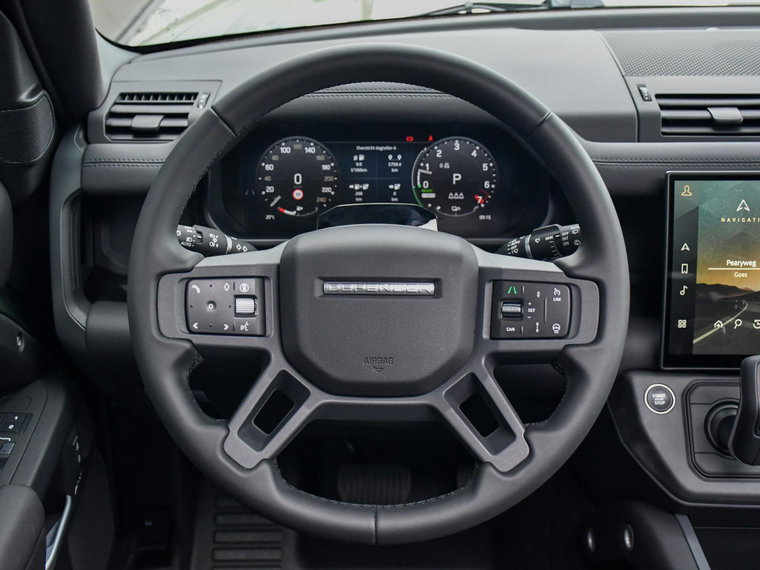 Vehicle Image 17