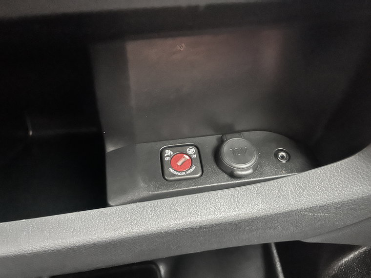 Vehicle Image 40