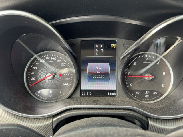 Vehicle Image 17