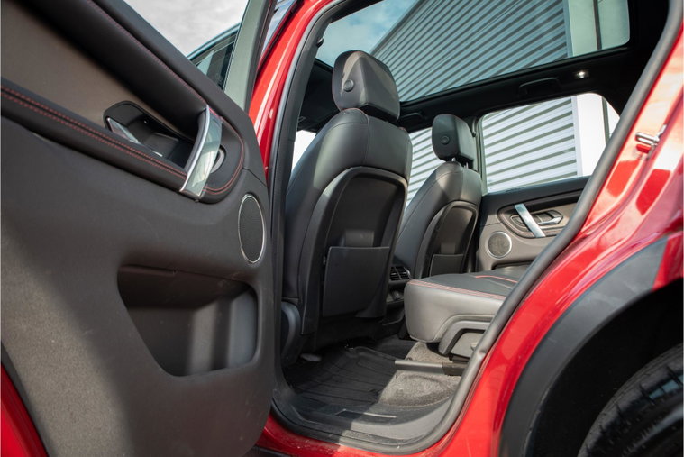 Vehicle Image 13
