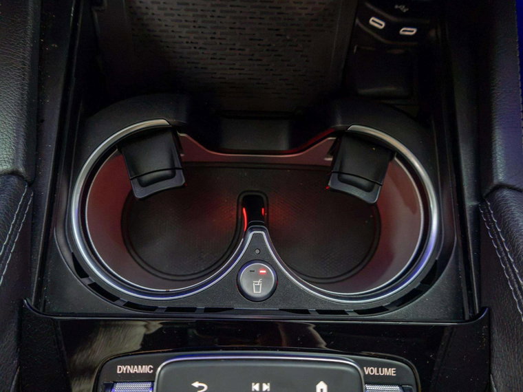 Vehicle Image 33