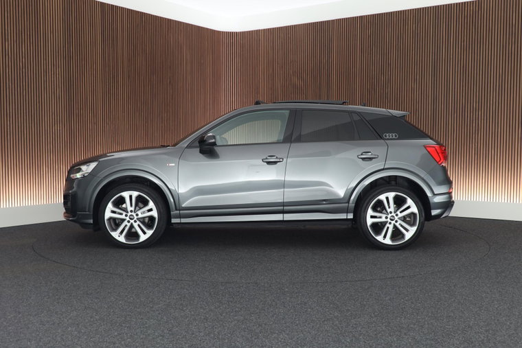 Vehicle Image 7
