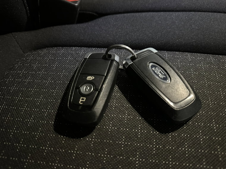 Vehicle Image 20