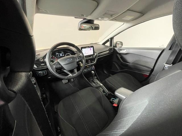 Vehicle Image 22