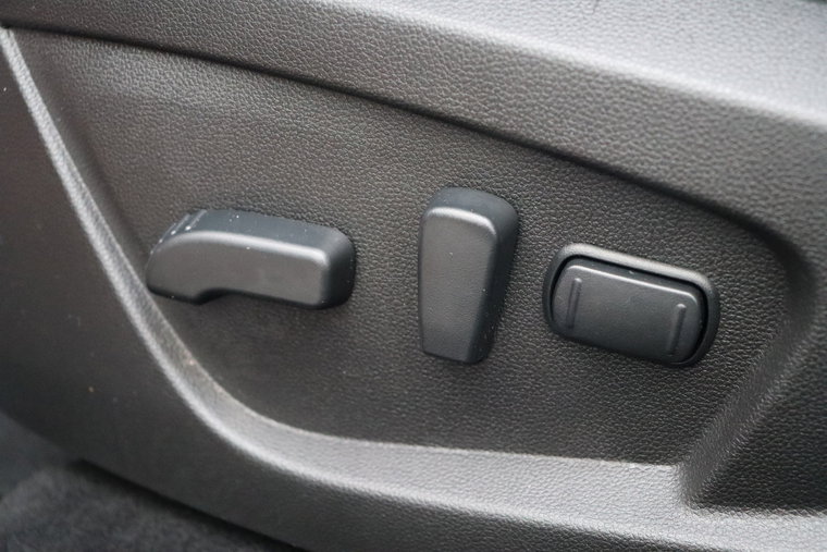Vehicle Image 28