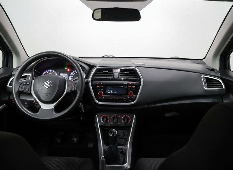 Vehicle Image 10