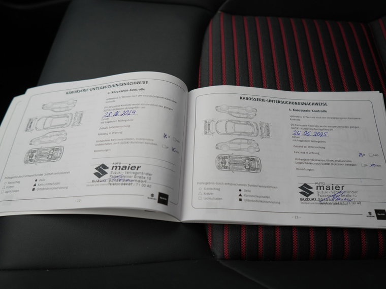 Vehicle Image 10