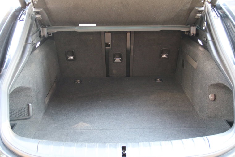 Vehicle Image 22