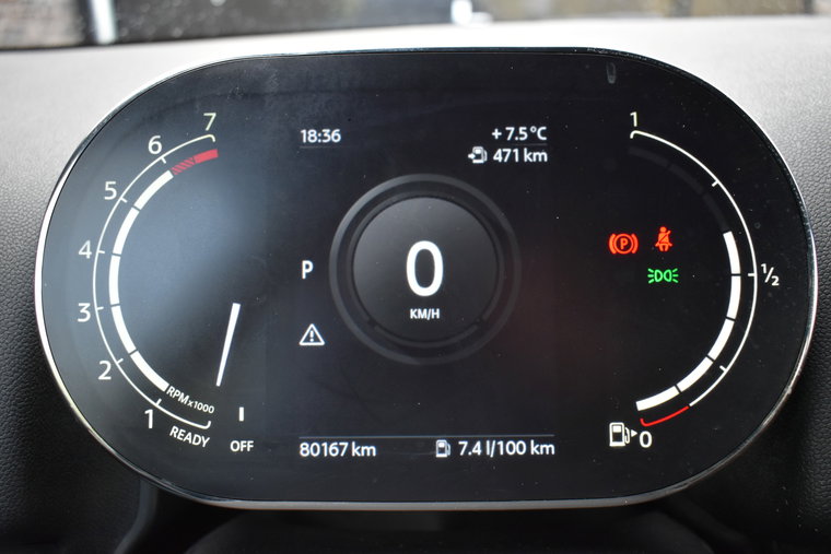 Vehicle Image 14