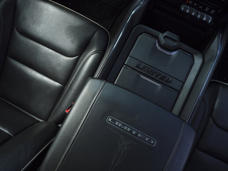 Vehicle Image 37