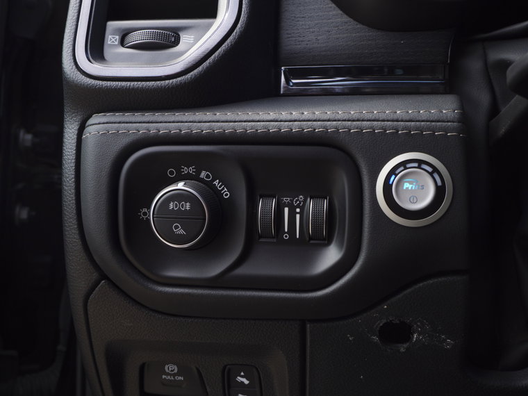 Vehicle Image 47