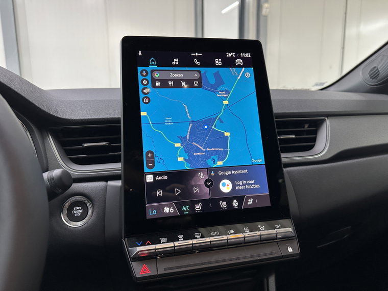 Vehicle Image 16