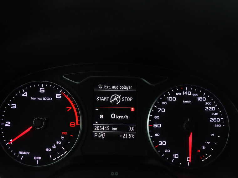Vehicle Image 24