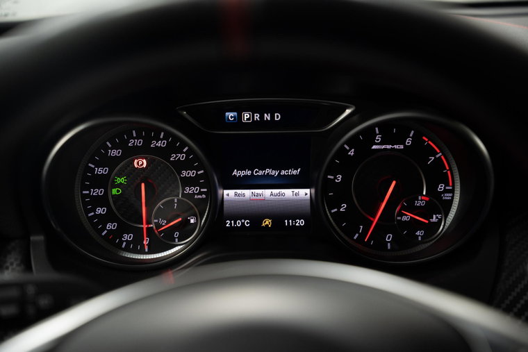Vehicle Image 21