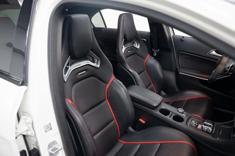 Vehicle Image 48