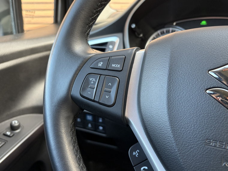 Vehicle Image 27