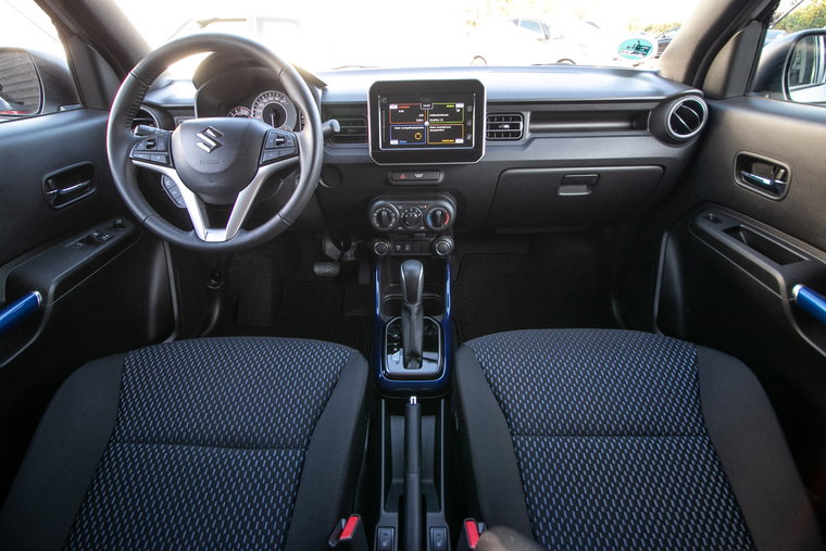 Vehicle Image 16