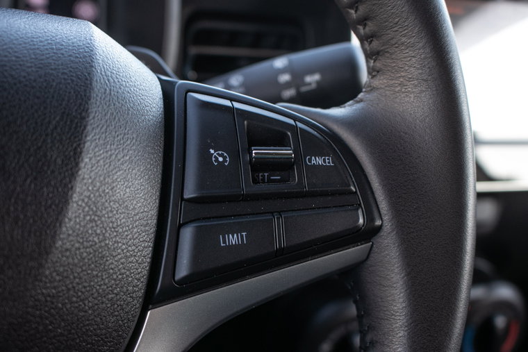 Vehicle Image 37
