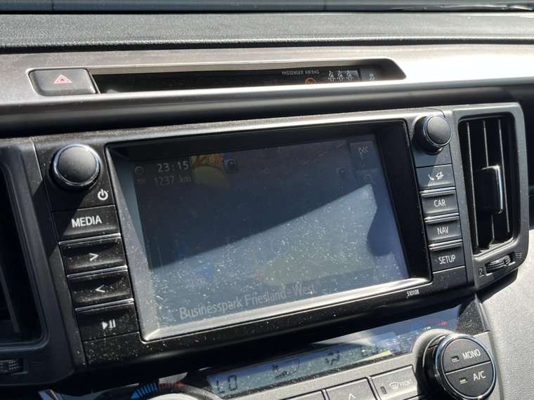 Vehicle Image 27