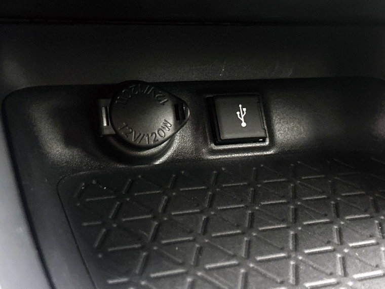 Vehicle Image 33