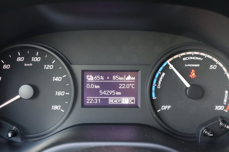 Vehicle Image 11